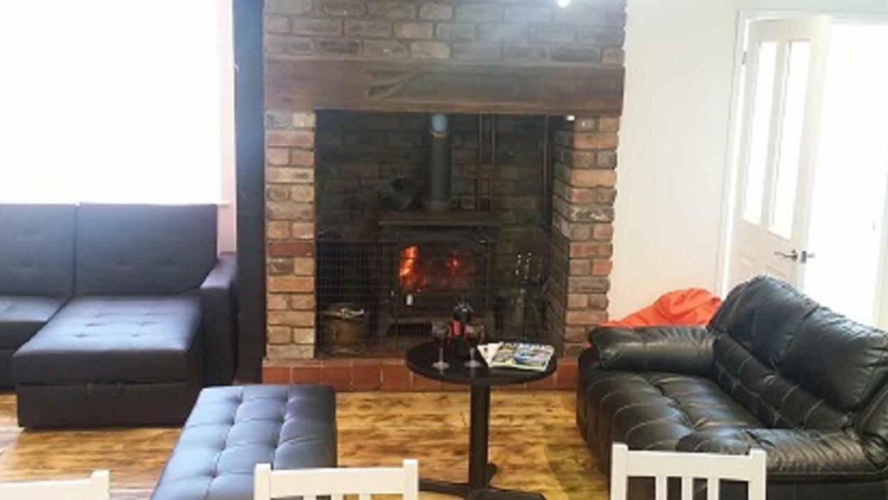 Welsh Row House Διαμέρισμα Llandegla Εξωτερικό φωτογραφία