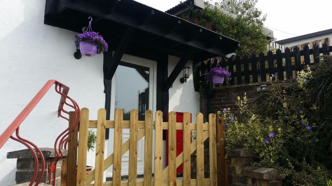 Welsh Row House Διαμέρισμα Llandegla Εξωτερικό φωτογραφία